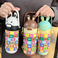 Gourde Educative Lapin 520 ml – Apprentissage des Chiffres & Calcul – Anti-Fuite, Léger & Solide – Avec Poignée – 5 Couleurs (École, Crèche, Sorties)
